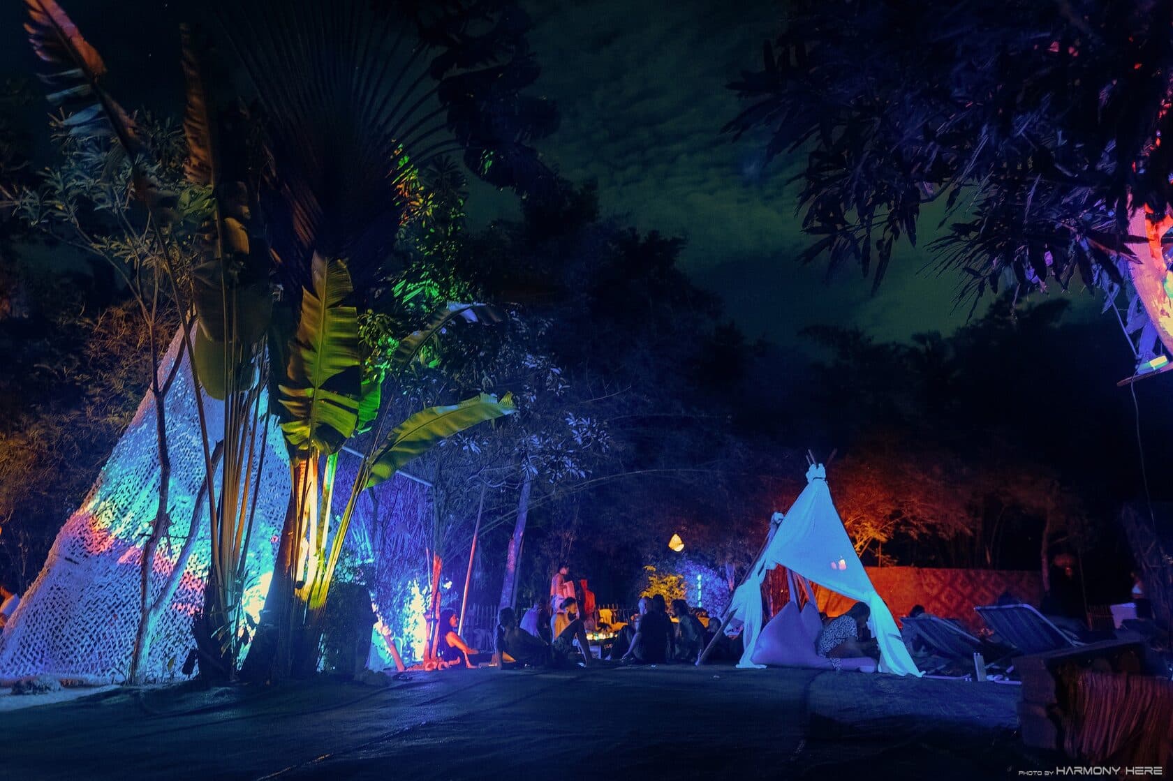 Guests in deep relaxation during sound healing